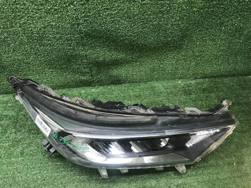 Фара правая Toyota RAV4 5 XA50 (18-нв) LED