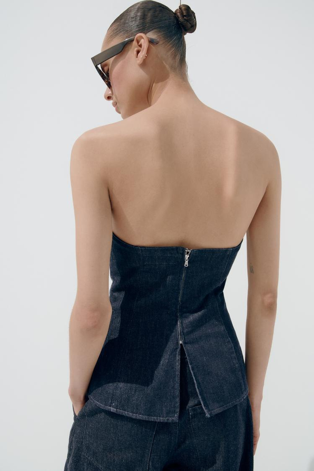 ZARA ДЖИНСОВЫЙ ТОП-БАНДО TRF, ТЕМНЫЙ ИНДИГО