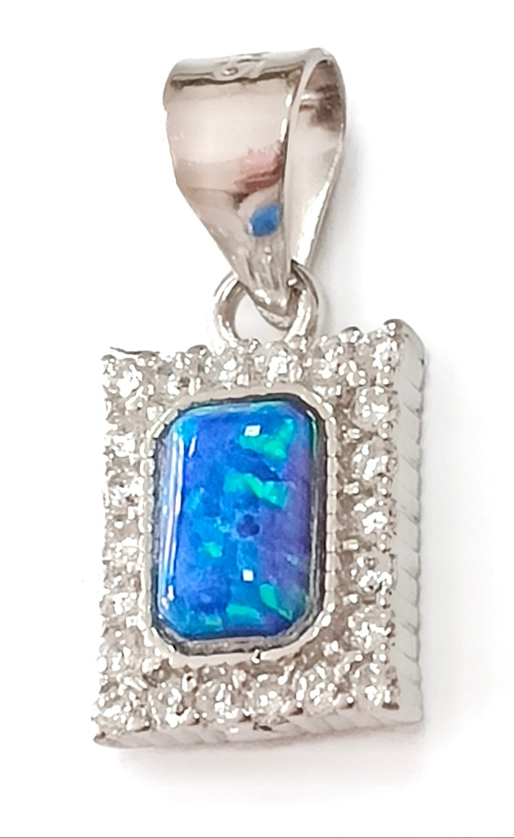 Подвеска из серебра с опалом и фианитами