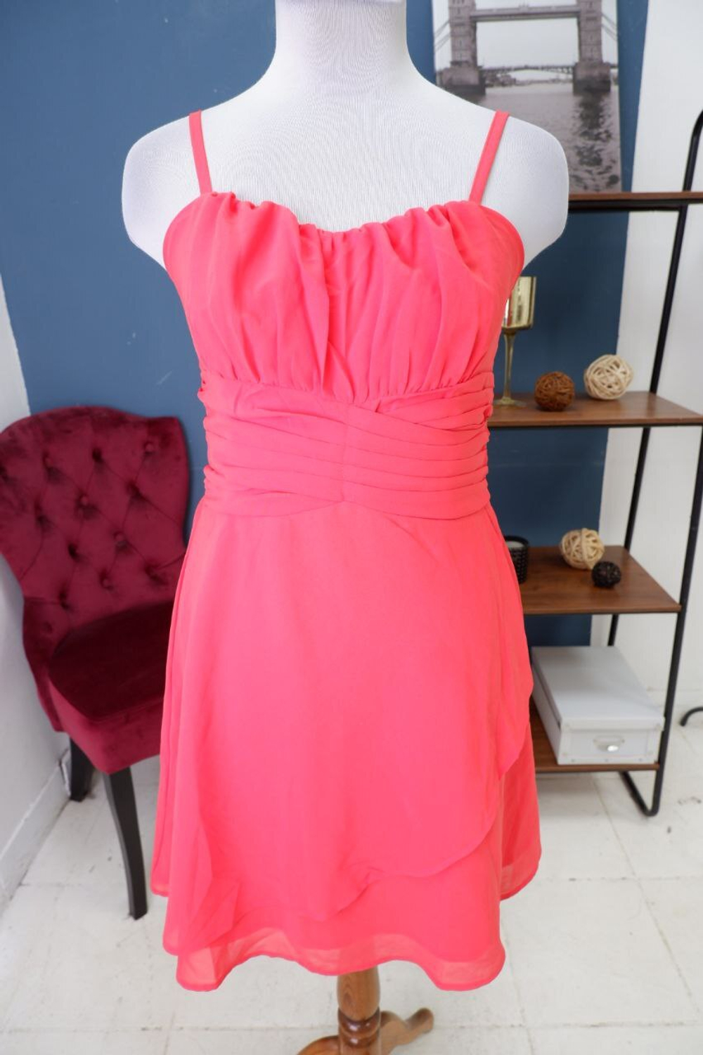 Платье воздушное яркое 46 размер