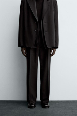 ZARA КОСТЮМНЫЕ БРЮКИ СО СКЛАДКАМИ, ЧЕРНЫЙ