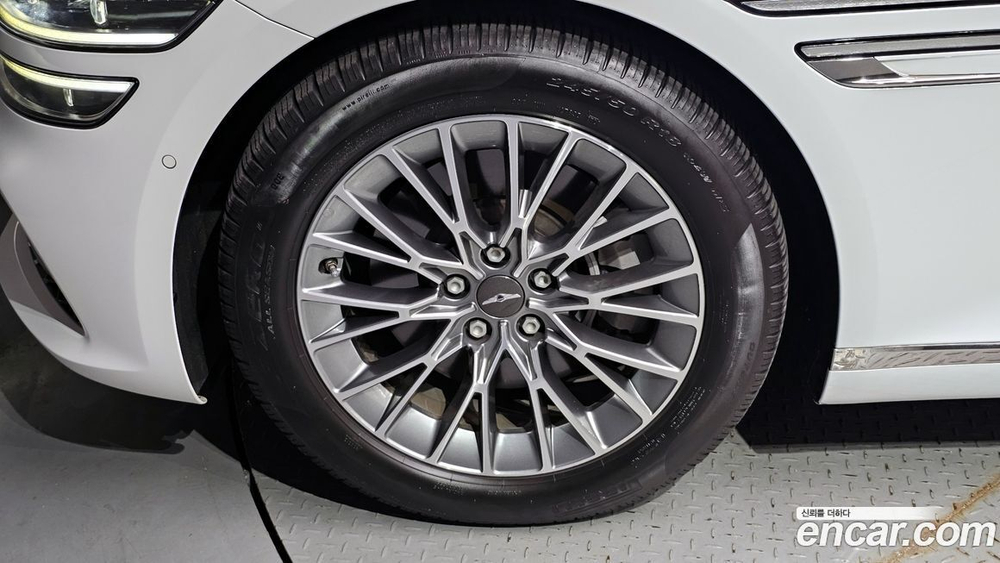 Genesis G80 (RG3) Бензин 2.5 Turbo 2WD (03.2022)