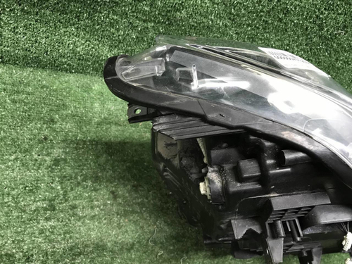 Битая Фара правая BMW 3er F30 (2015-2020) LED