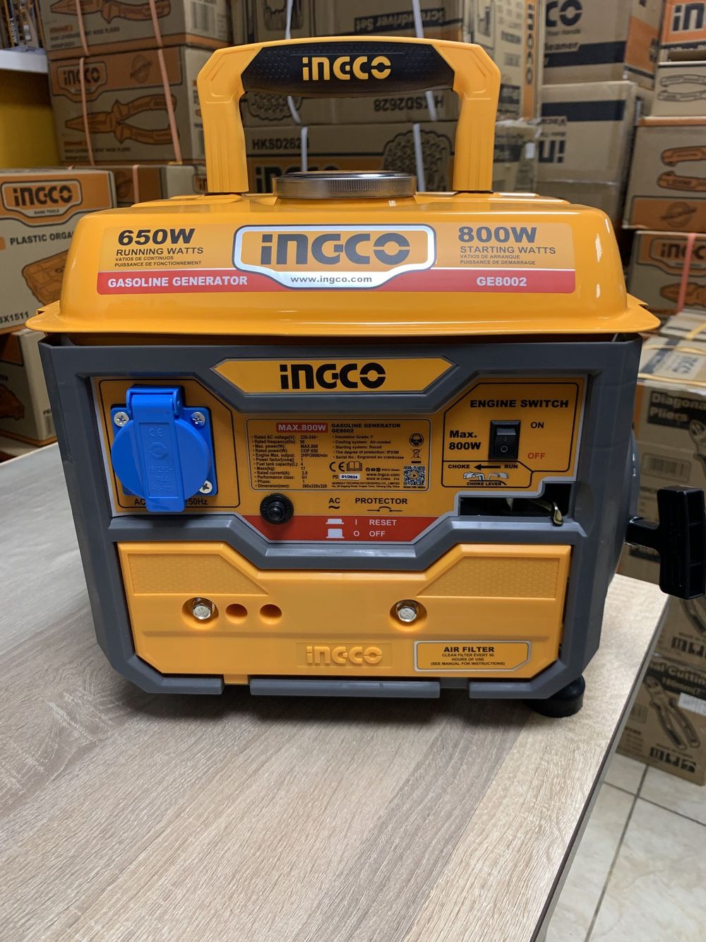Бензиновый генератор 220В 0,8 кВт SUPER INGCO GE8002