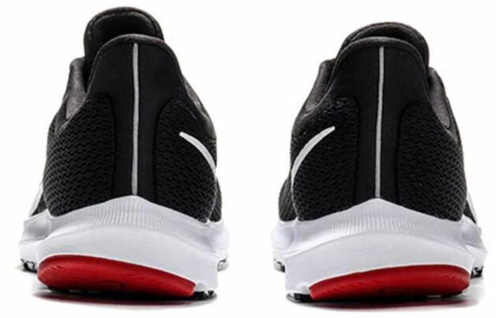 Кроссовки Nike Quest 2