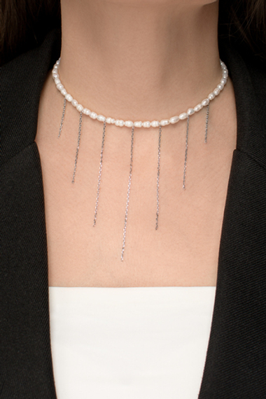 Колье-чокер из серебра и натурального жемчуга с цепочками