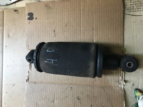 Пневмотический амортизатор кабины MAN TGA/TGS | Задний правый с МАН ТГА