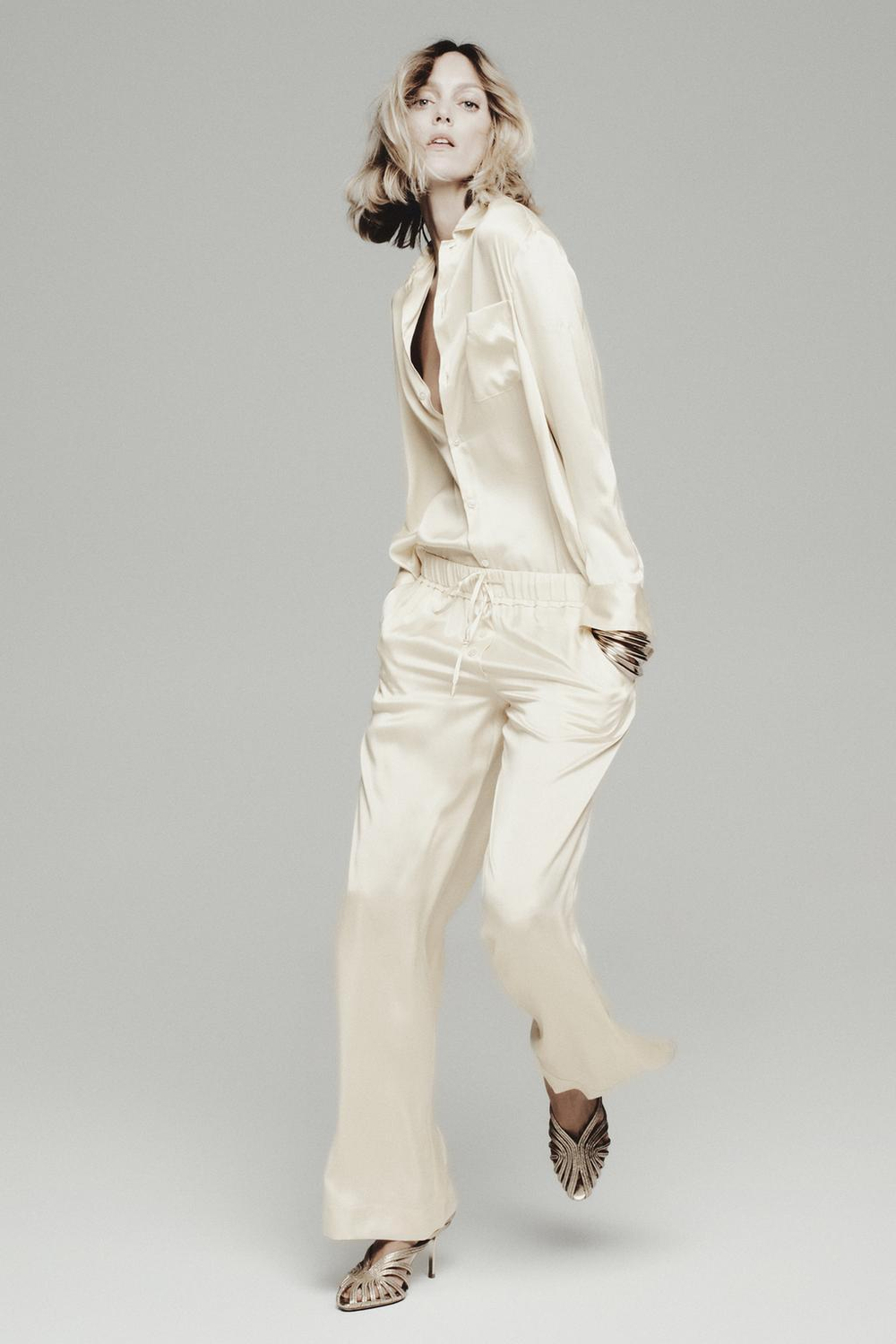 ZARA РУБАШКА ИЗ 100% ШЕЛКА С КАРМАНОМ — ZW COLLECTION, БЕЖЕВЫЙ