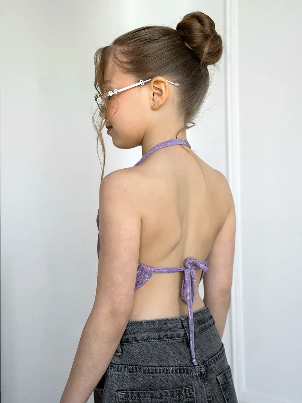 Летний топ для девочки на завязках