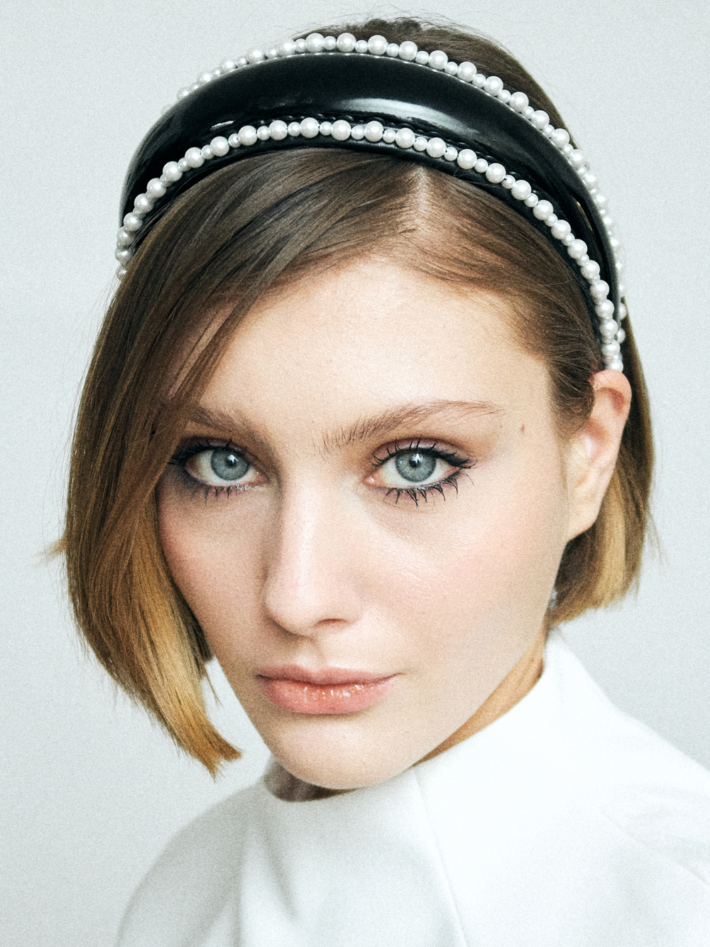 Объемный ободок из лаке с жемчугом