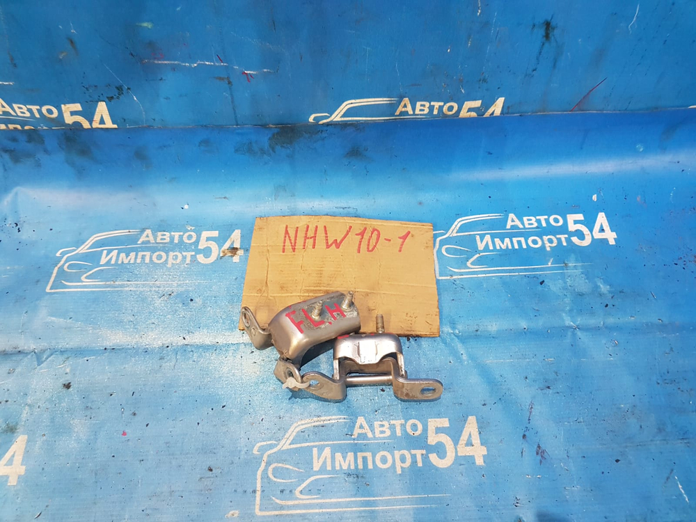 Петля двери задней левой TOYOTA PRIUS 1999