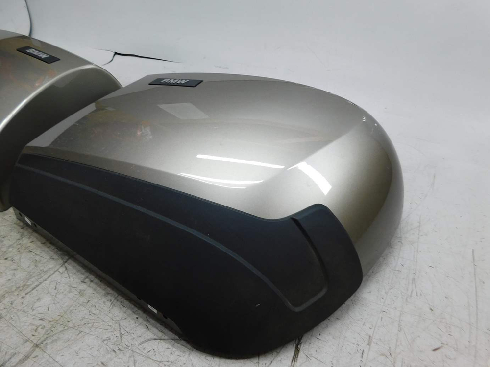 крышки боковых кофров BMW R1200RT 7160-7683269 7160-7683270