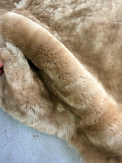 Ковер шкура натуральная овчина Меховой