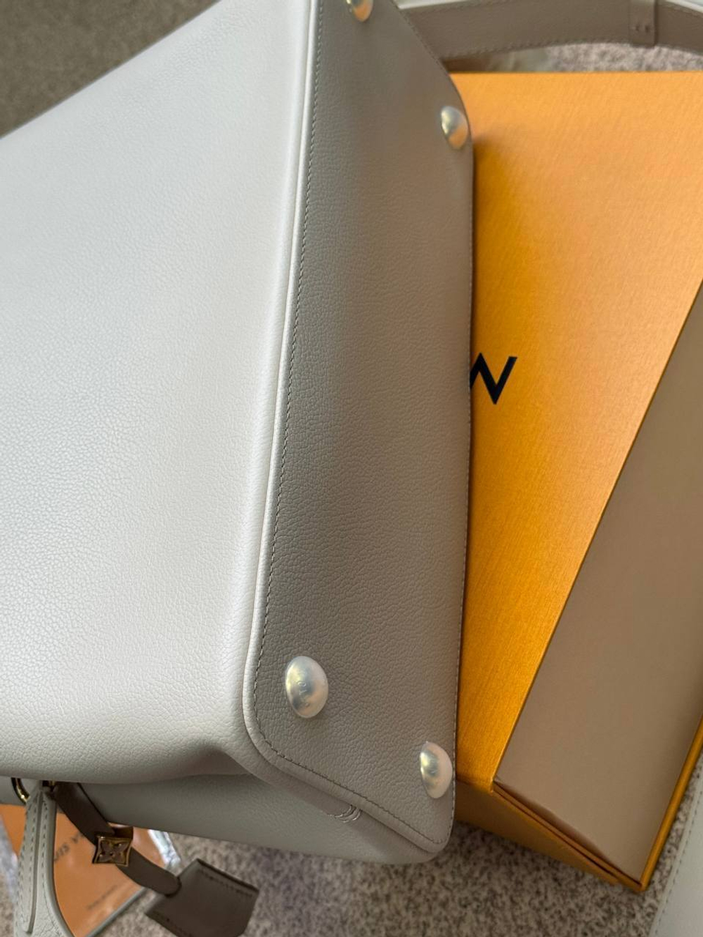 Сумка Louis Vuitton