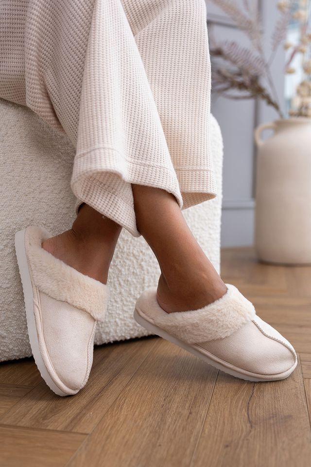 Закрытые тапочки Tifanny 262226