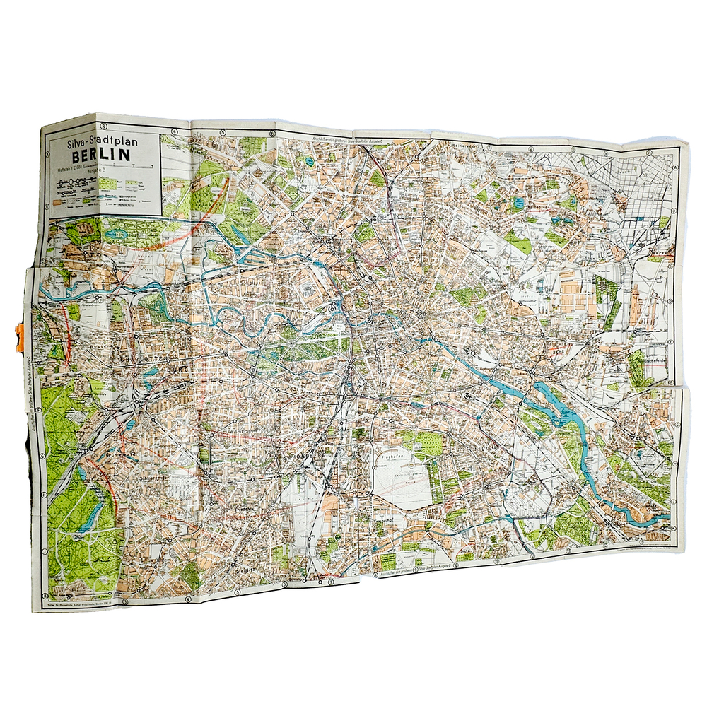 Городской план Берлина. Масштаб 1:23 000. Масштаб 1:23 000. Берлин. Издатель Вилли Хольц. 1934г.