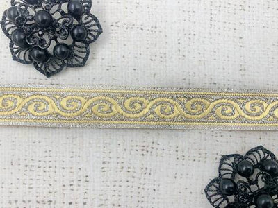 Тесьма жаккард, ш. 2 см, светлое золото с люрексом