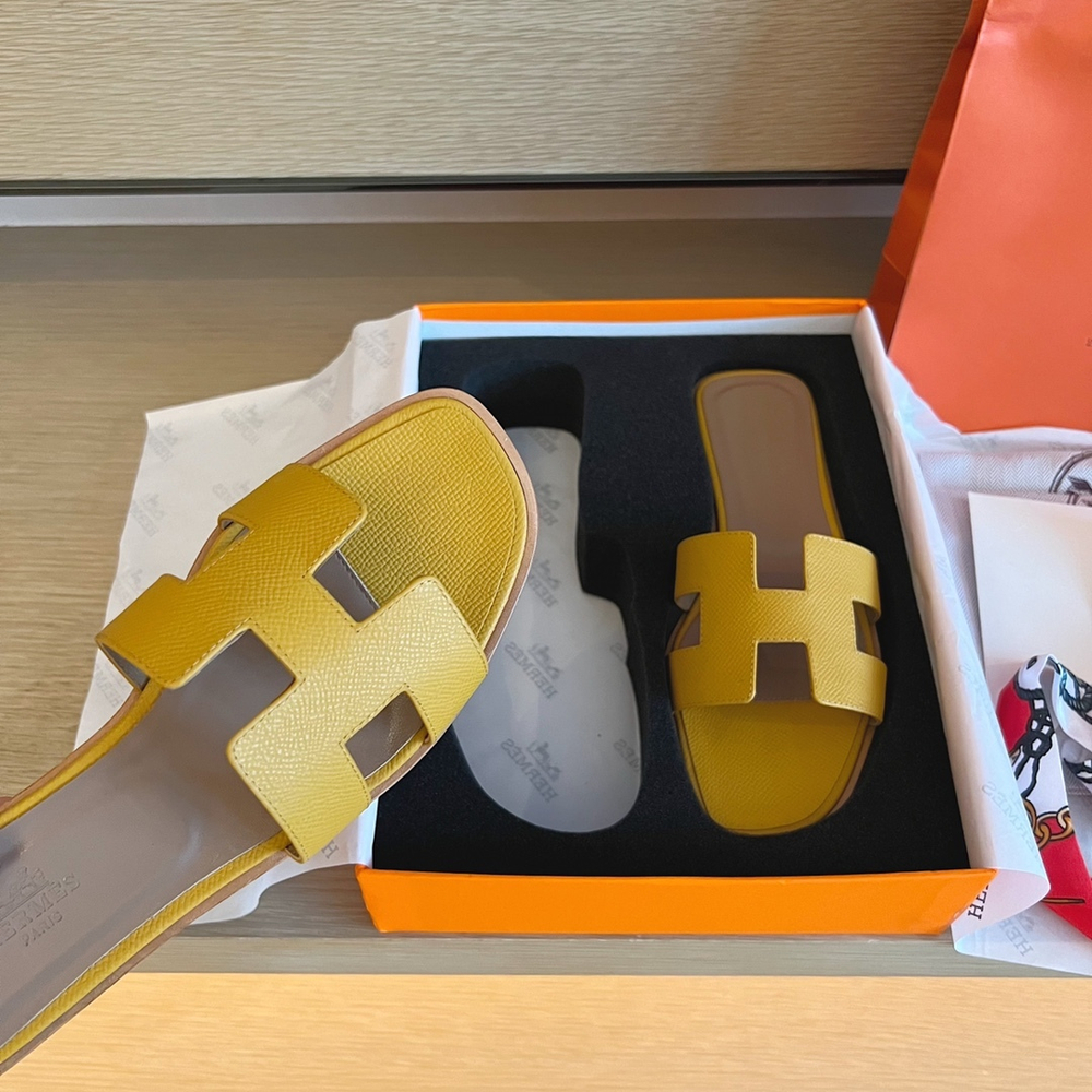Hermes Oran Sandal