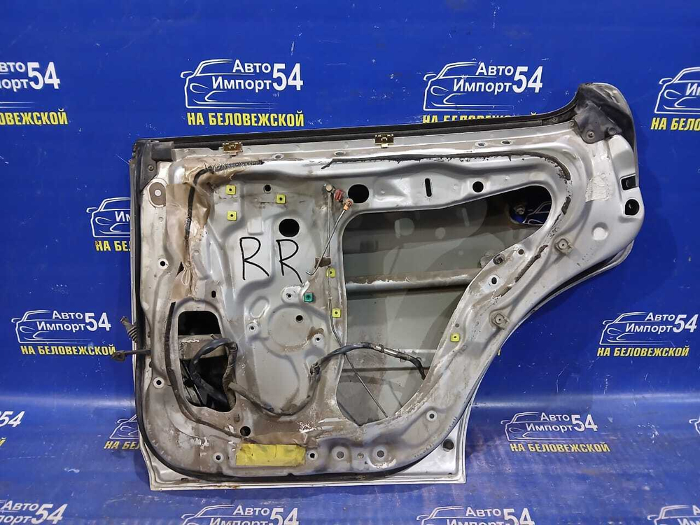 Дверь задняя правая TOYOTA CERES 1992