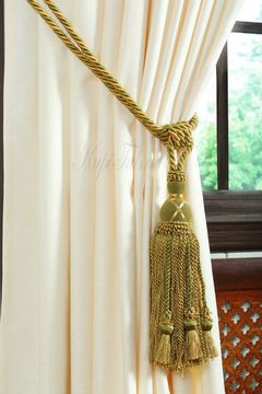 Mild (молочный). Готовые шторы