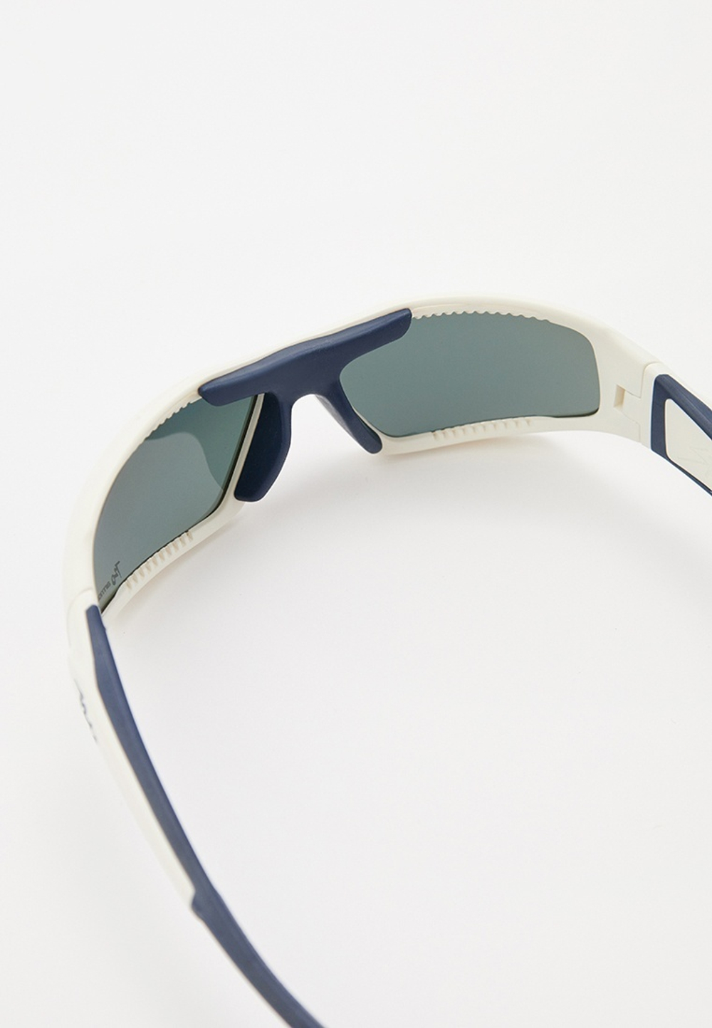 Спортивные очки 720armour Stingray / Matte White / Polarized Smoke Lens