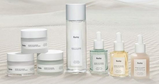 Huxley («Хаксли») – корейский премиум-бренд, выпускающий уходовую и декоративную косметику.