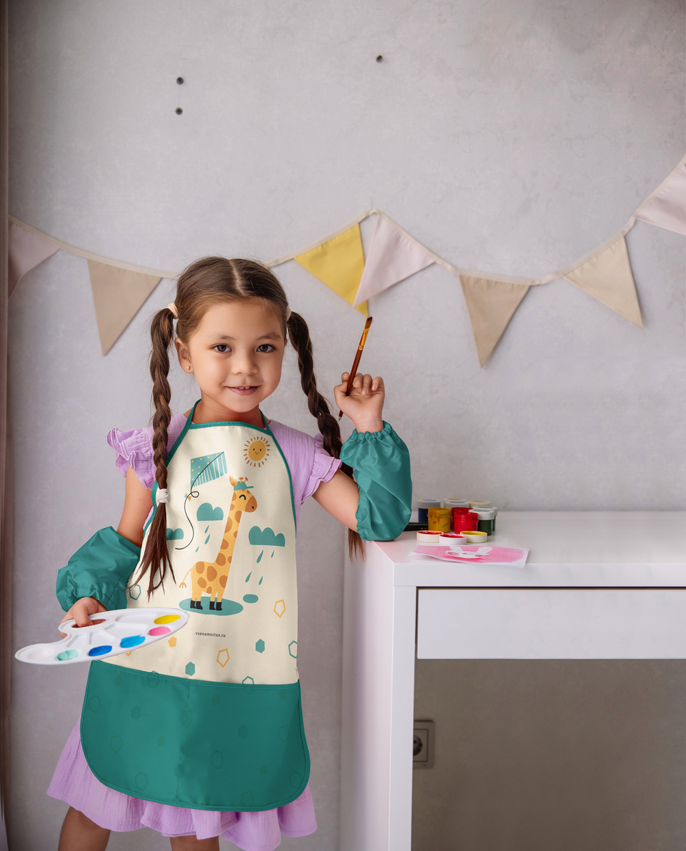 Фартук для творчества на завязках. Жираф