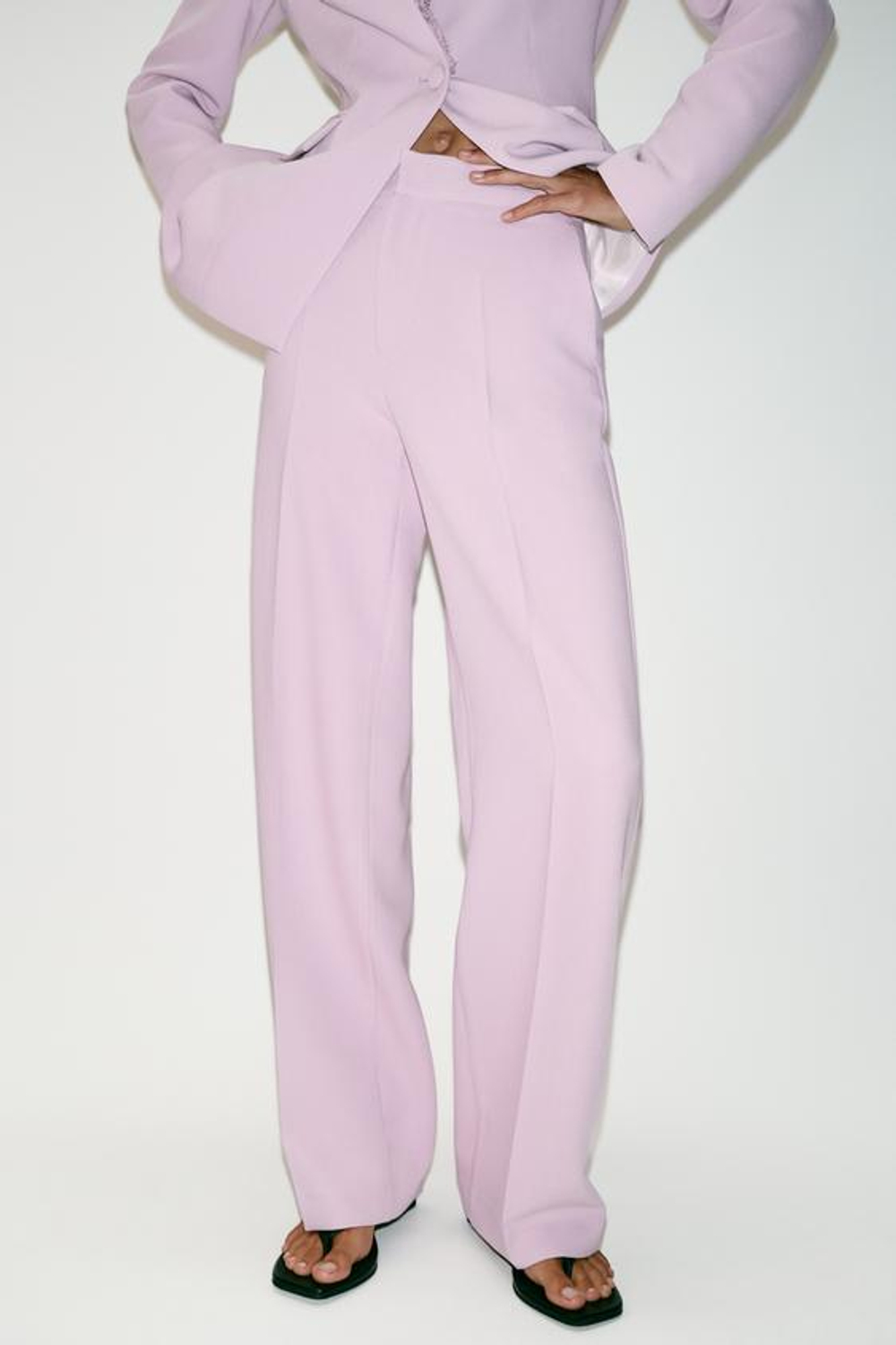 ZARA БРЮКИ ПРЯМОГО КРОЯ С ВЫСОКОЙ ПОСАДКОЙ, СИРЕНЕВЫЙ