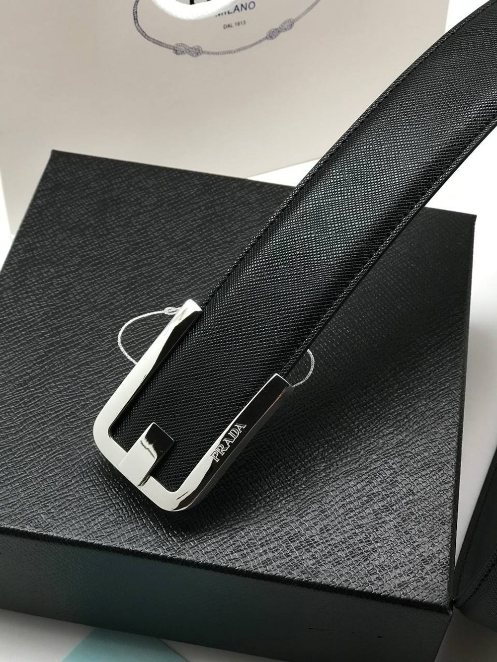 Ремень Prada