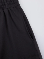 Летний костюм для девочки с шортами