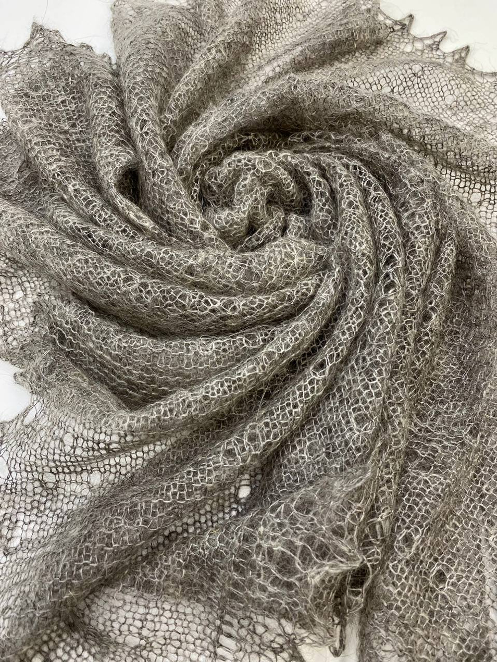 Ажурный платок р/р МА110-03