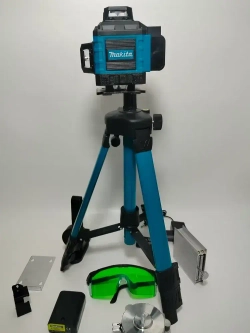 Лазерный уровень / нивелир 4х360 Makita с аксессуарами в сумке, зеленый луч 16 линий 4D