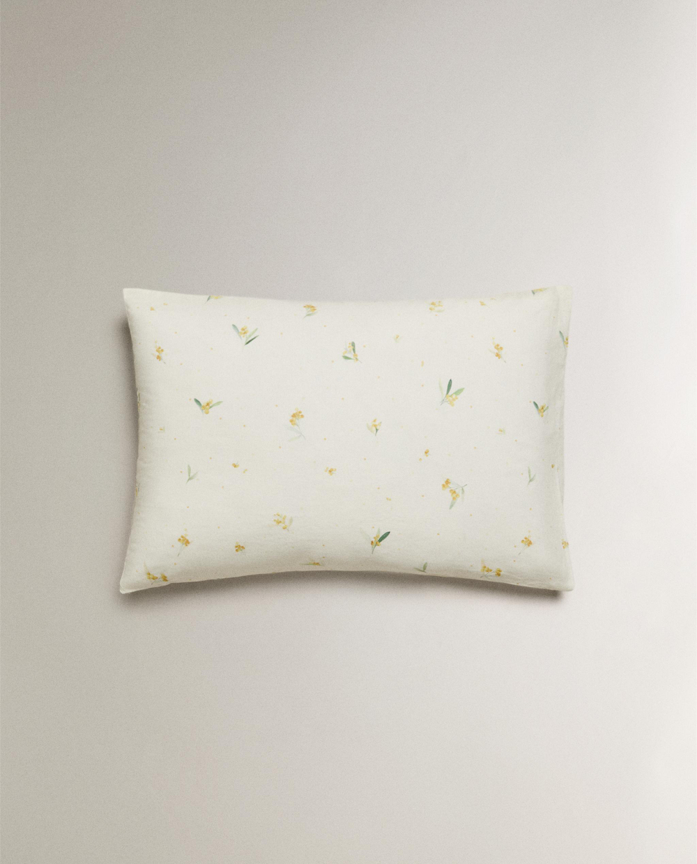 Наволочка Zara Home, лён 55%, хлопок 45%, с цветочным принтом, 7116/091