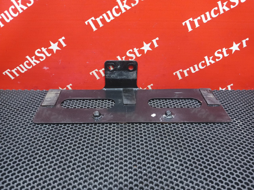 Кронштейн подножки правый 2024г.