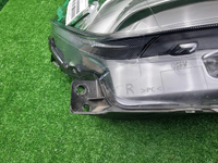 Фара правая Volvo XC40 (2017-2022) LED