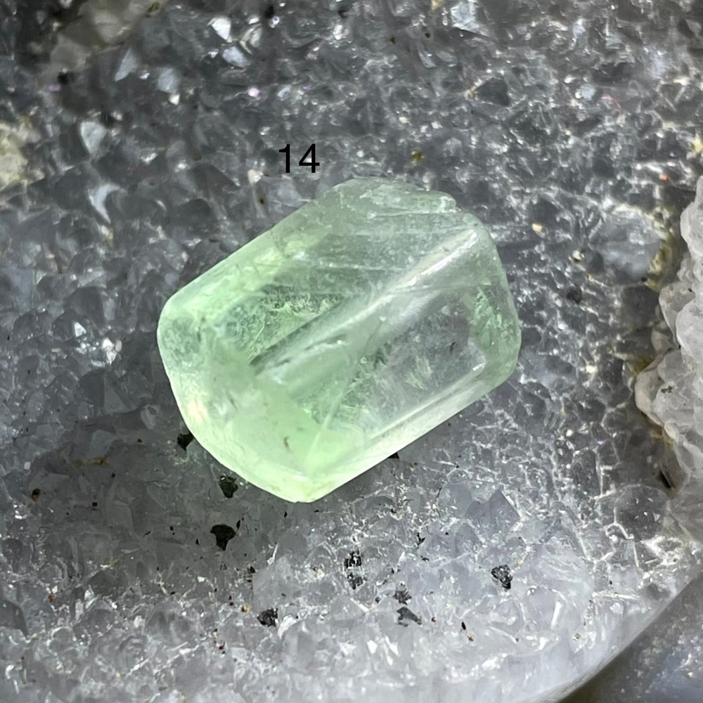 49785 Флюорит Бусина цилиндр 10*15мм-1