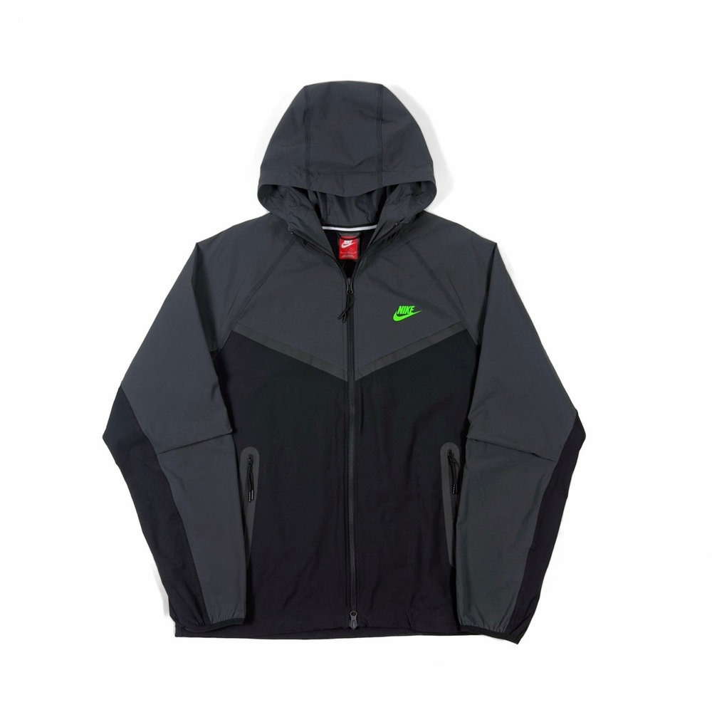 Куртка Nike Tech