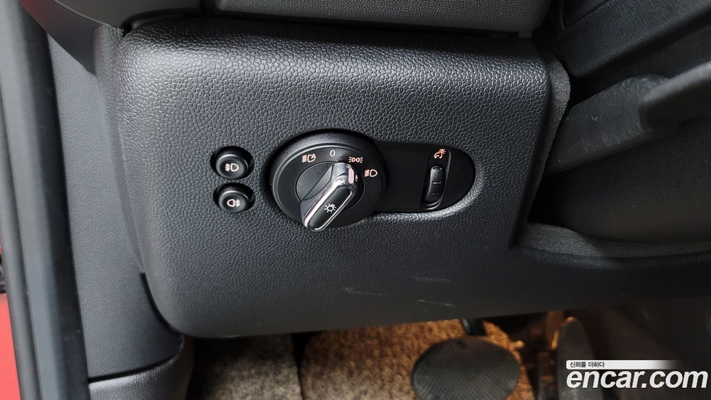 Mini Cooper HIGH (10.2020)