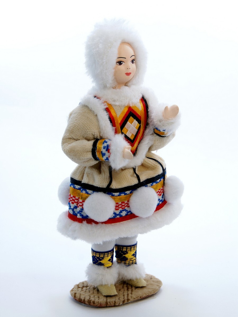 Кукла коллекционная девочка в костюме Народов Севера.