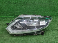 Битая Фара левая Nissan X-Trail T32 (2013-2019) галоген