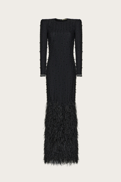 Платье из кружева, декорированное перьями, бисером и пайетками