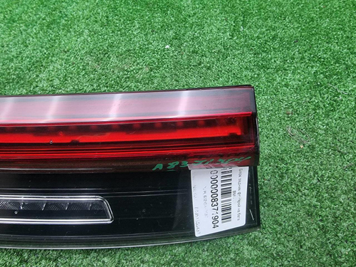 Фонарь левый внутренний BMW 3er G20 (2018-2022)