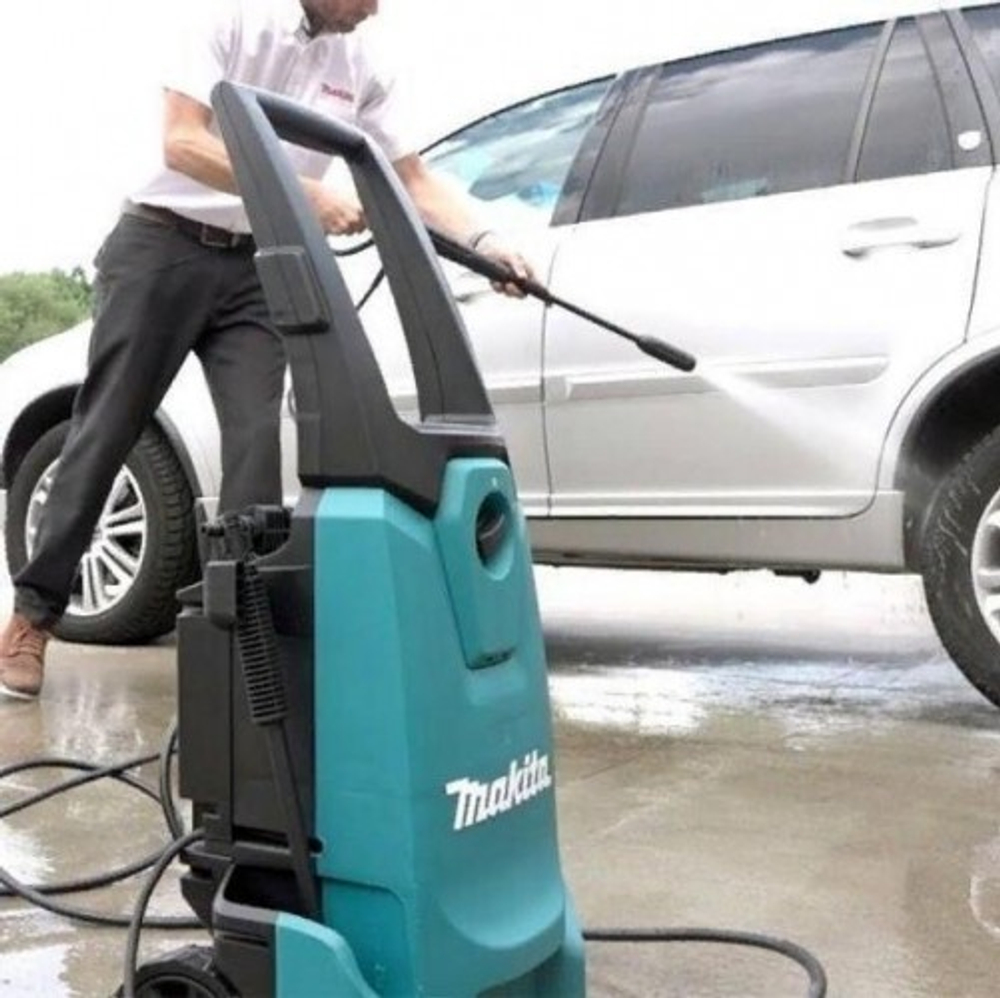 Автомойка MAKITA HW1200