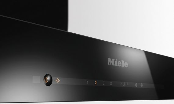 Вытяжка Miele DA6690D OBSW черный