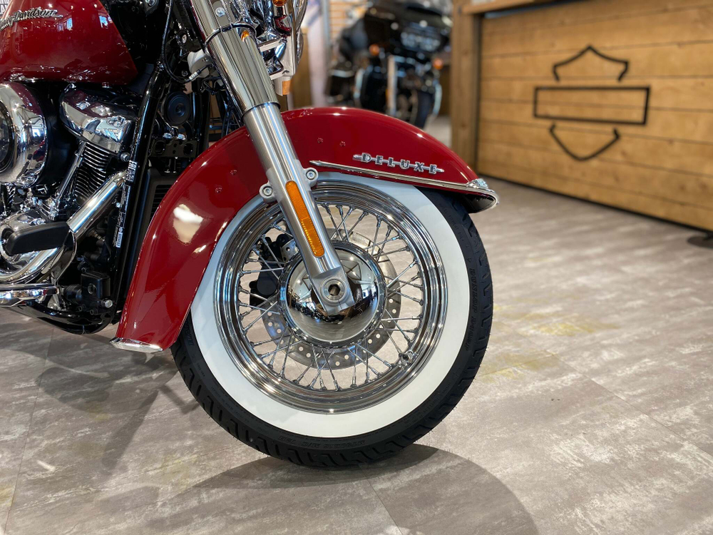 Harley-Davidson® Softail® Deluxe™ (FLDE) 2020