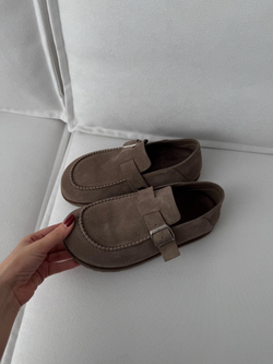 Лоферы из натуральной замши