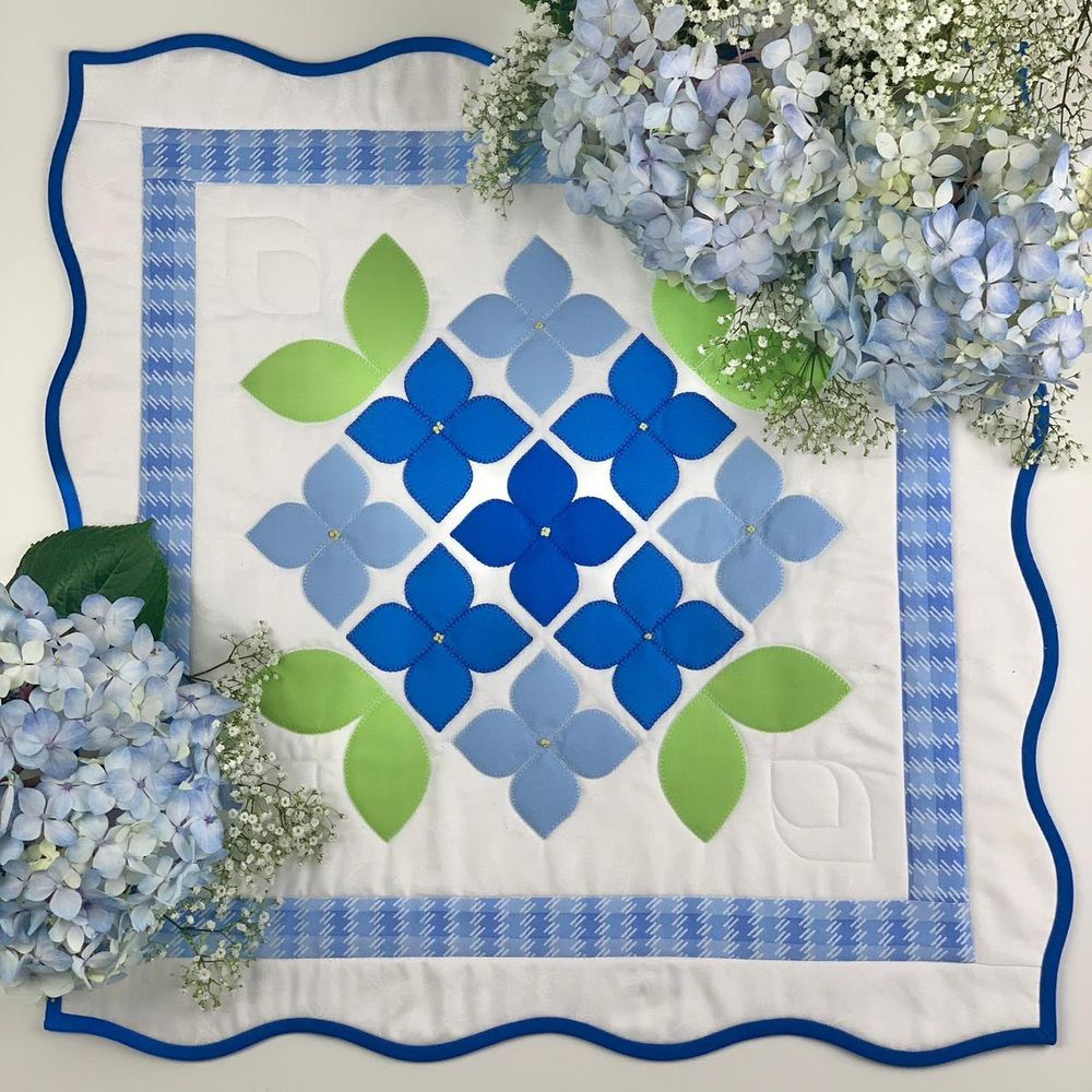 Комплект из двух трафаретов + схемы "Гортензия" в подарок