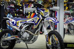 Мотоцикл GR7 F250A Enduro LITE 4T 21/18 (стоп-сигнал спидометр) (2018 г.)