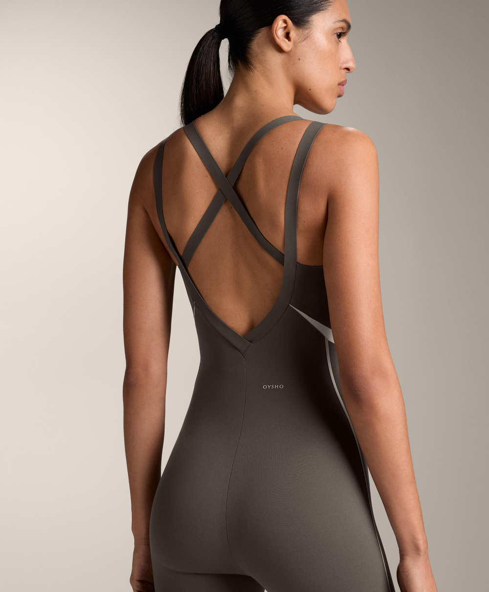 Oysho Длинный комбинезон Compressive со светоотражающими элементами, угольный