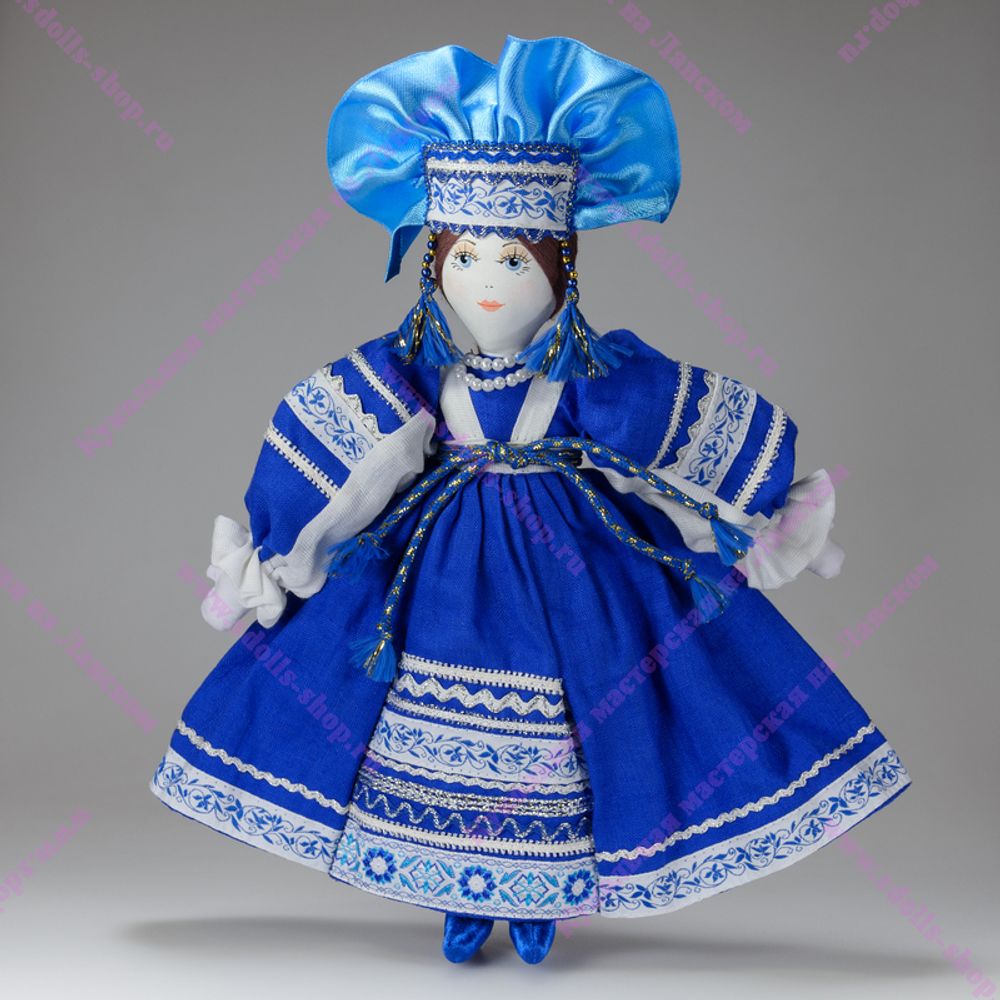 Текстильная кукла в кокошнике сороке